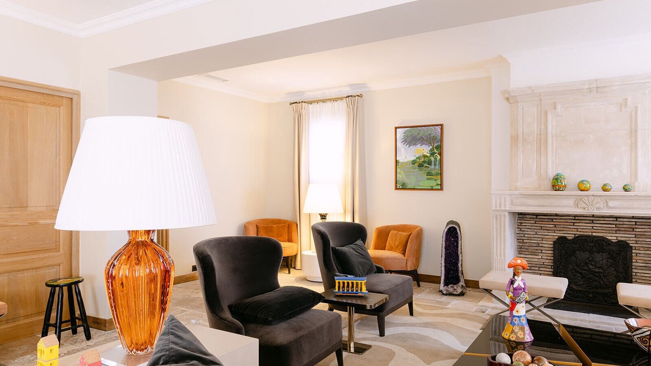 Photo of Livingroom in Orange