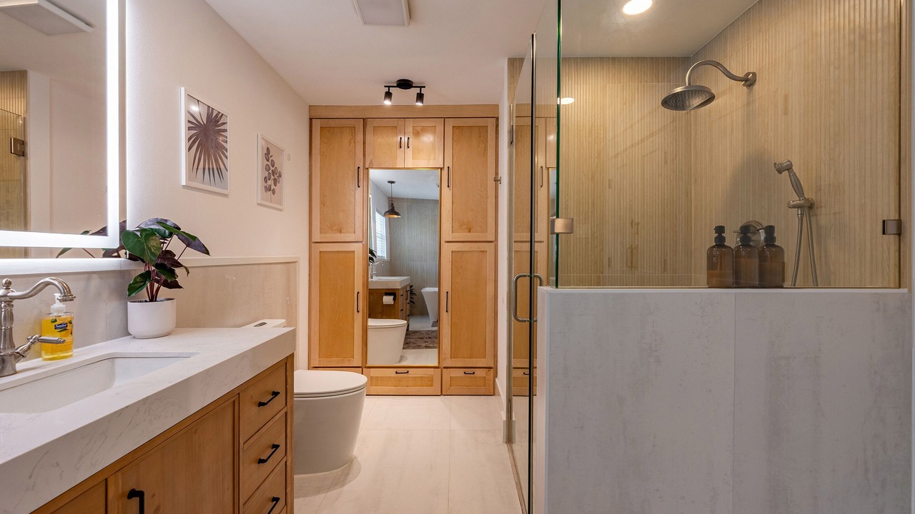 Photo of Bathroom in Spring Branch West