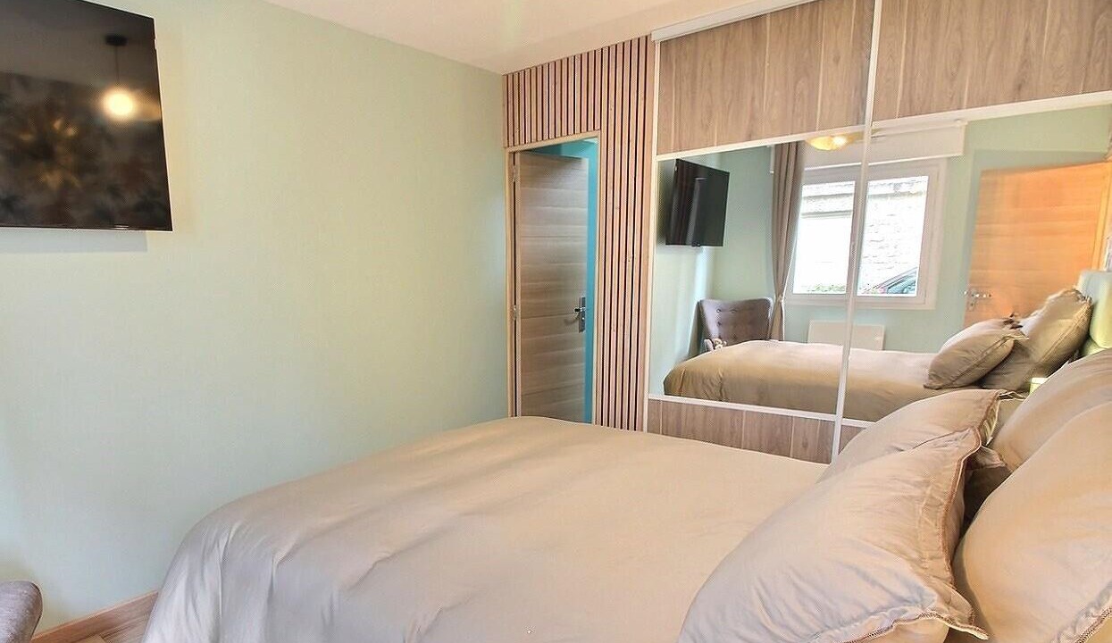 Photo of Bedroom in Dinan