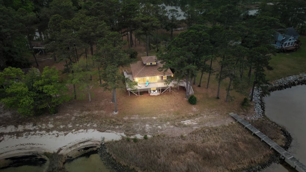 Photo of Outdoor in Hallieford