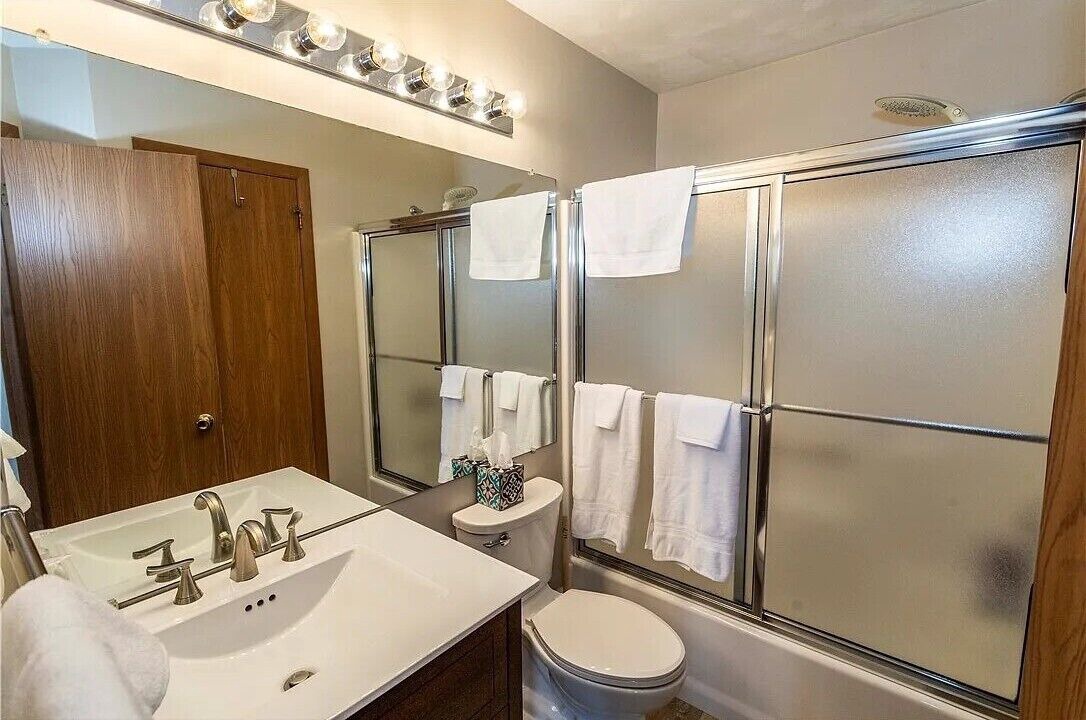 Photo of Bathroom in Seven Springs