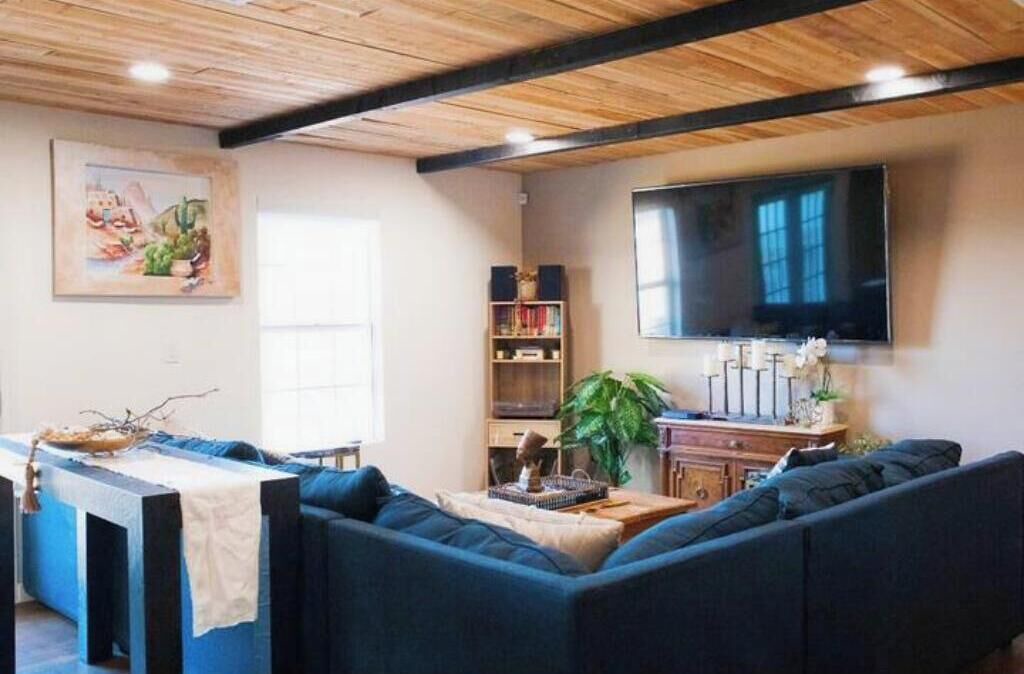 Photo of Livingroom in Windsor Hills