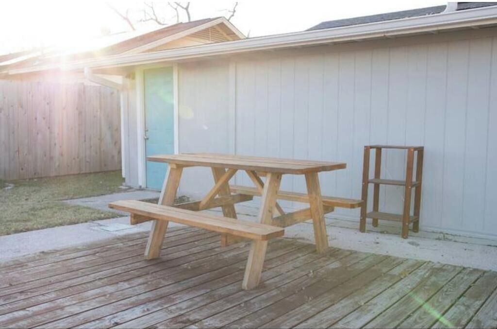 Photo of Outdoor in Windsor Hills