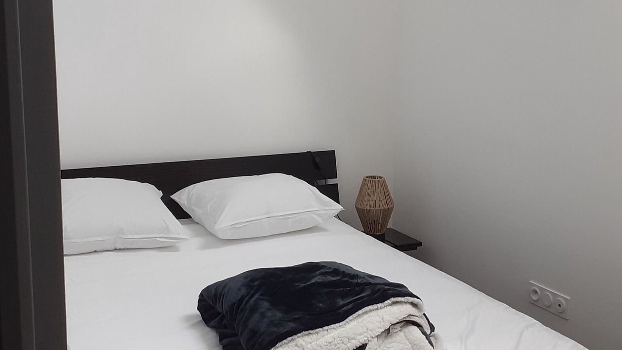 Photo of Bedroom in Saint-Pierre-du-Regard