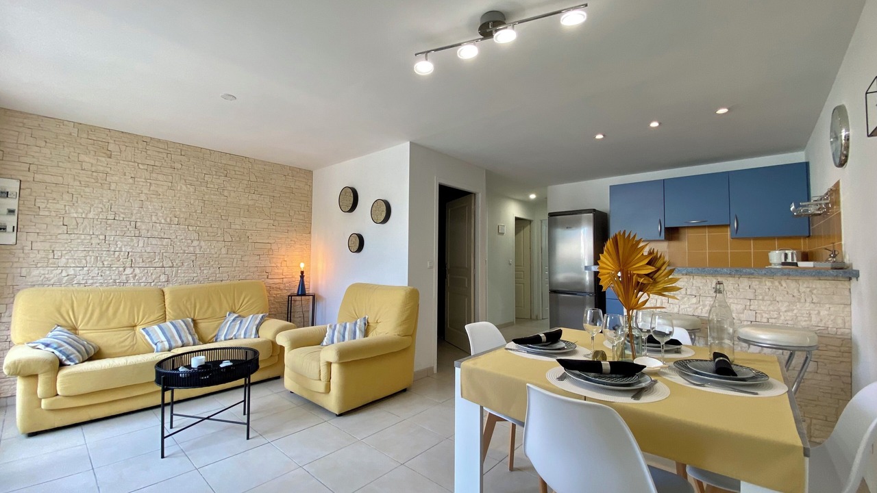 Photo of Livingroom in Saint-Jean-de-Barrou