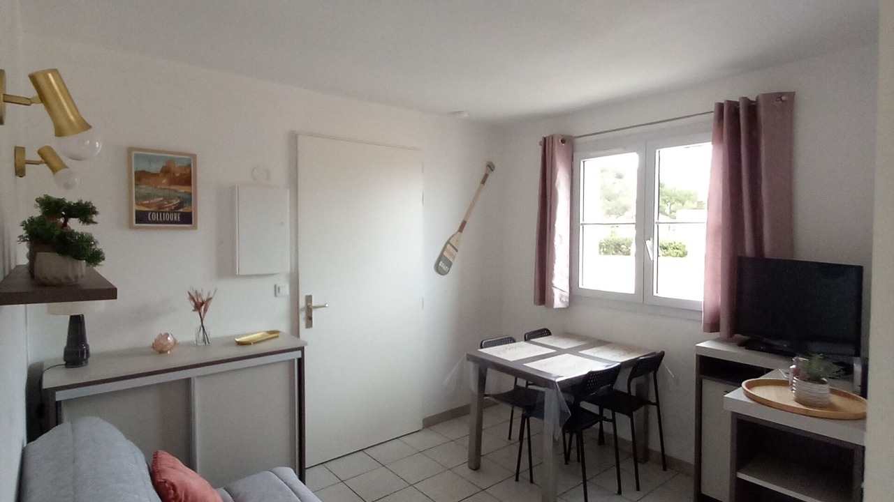 Photo of Livingroom in Cerbere