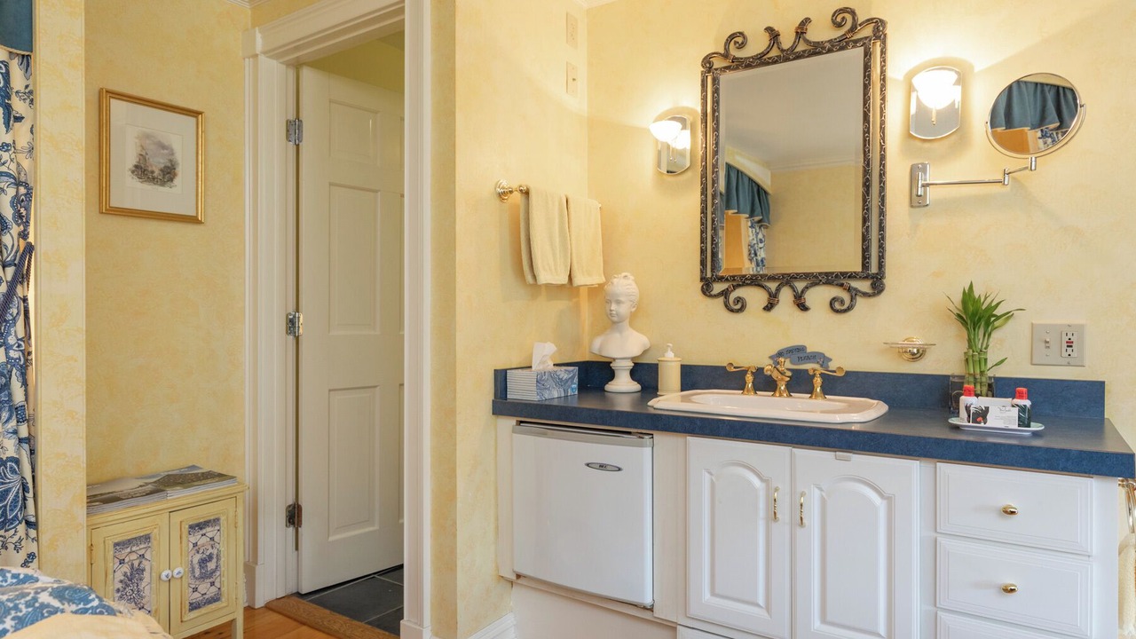 Photo of Bedroom in Cape Neddick