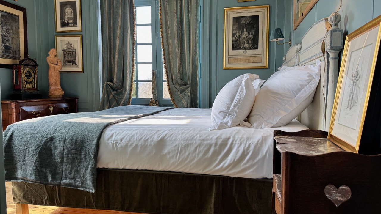 Photo of Bedroom in Saint-Paterne-Racan
