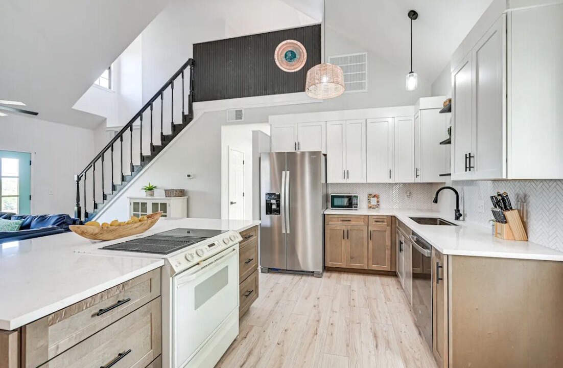 Photo of Kitchen in Buchanan Dam