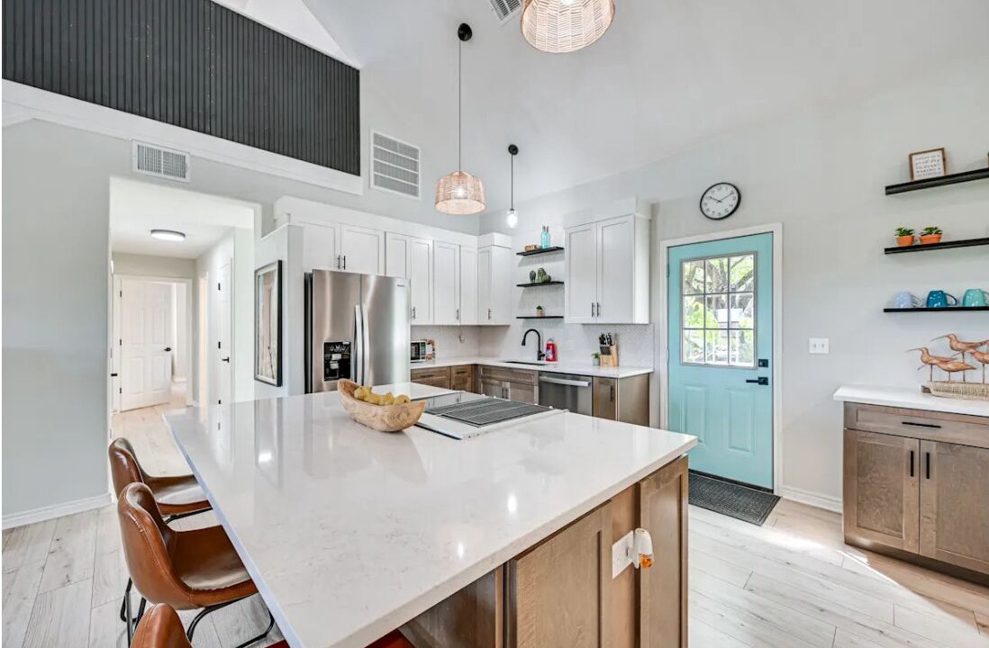 Photo of Kitchen in Buchanan Dam