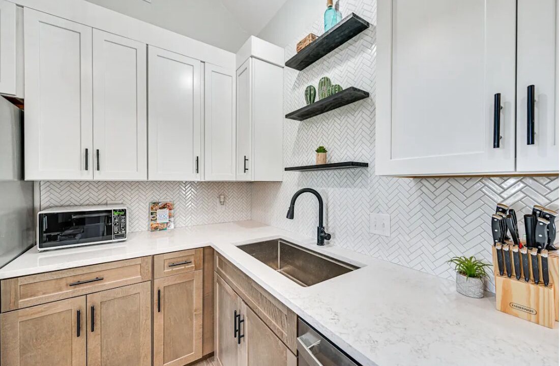 Photo of Kitchen in Buchanan Dam