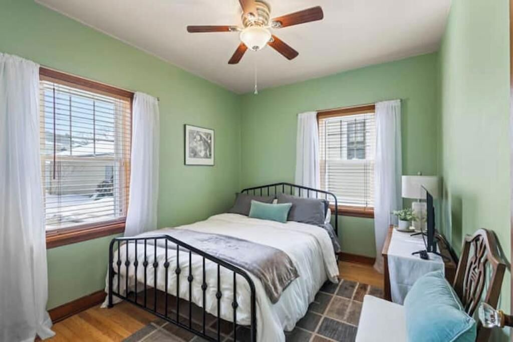 Photo of Bedroom in Milwaukee
