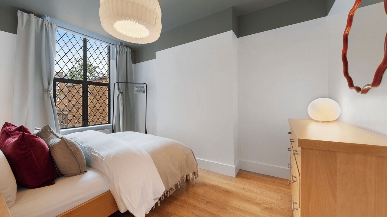 Photo of Bedroom in Tollington