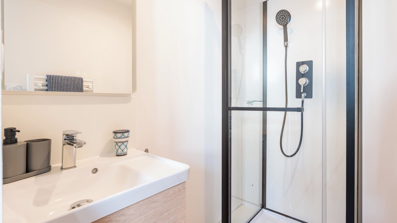 Photo of Bathroom in North district