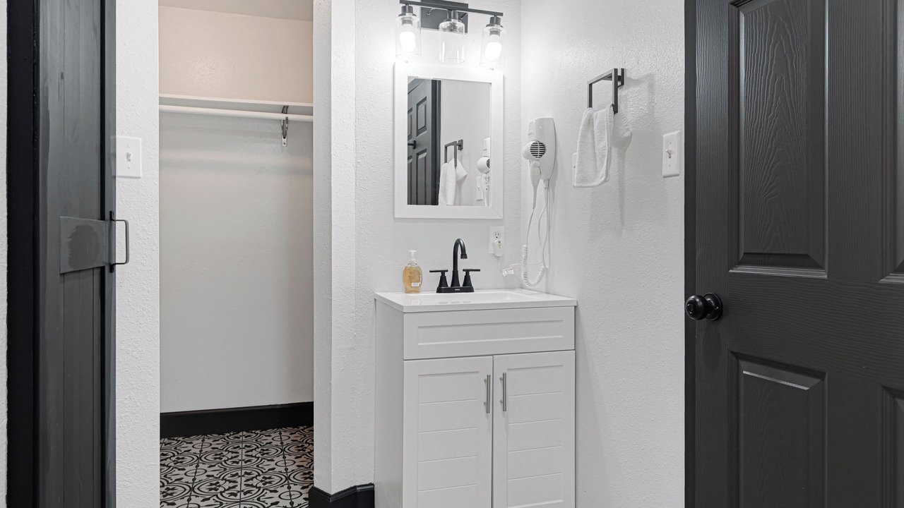 Photo of Bathroom in North Shore