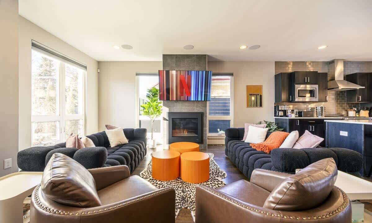 Photo of Livingroom in Sloan Lake