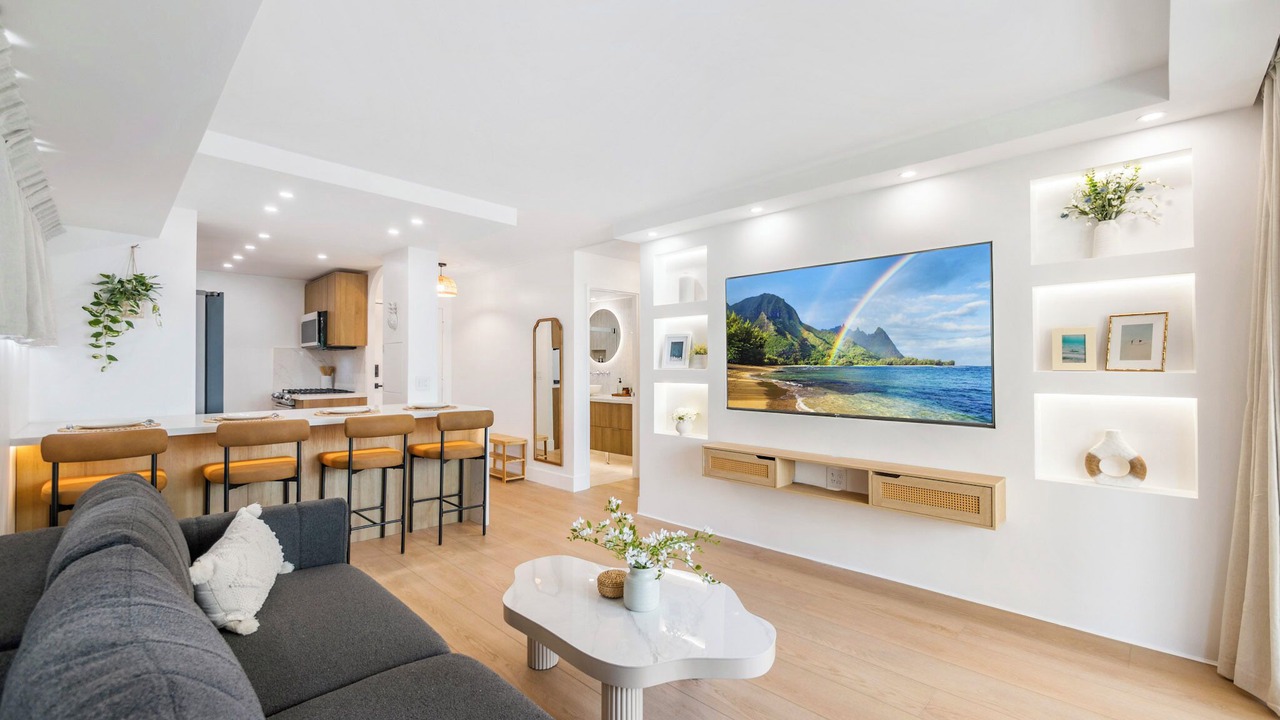 Photo of Livingroom in Honolulu