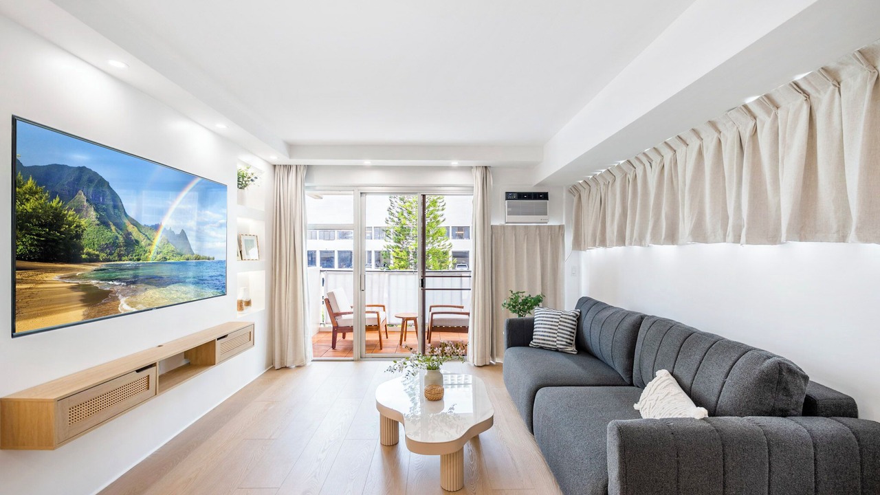 Photo of Livingroom in Honolulu