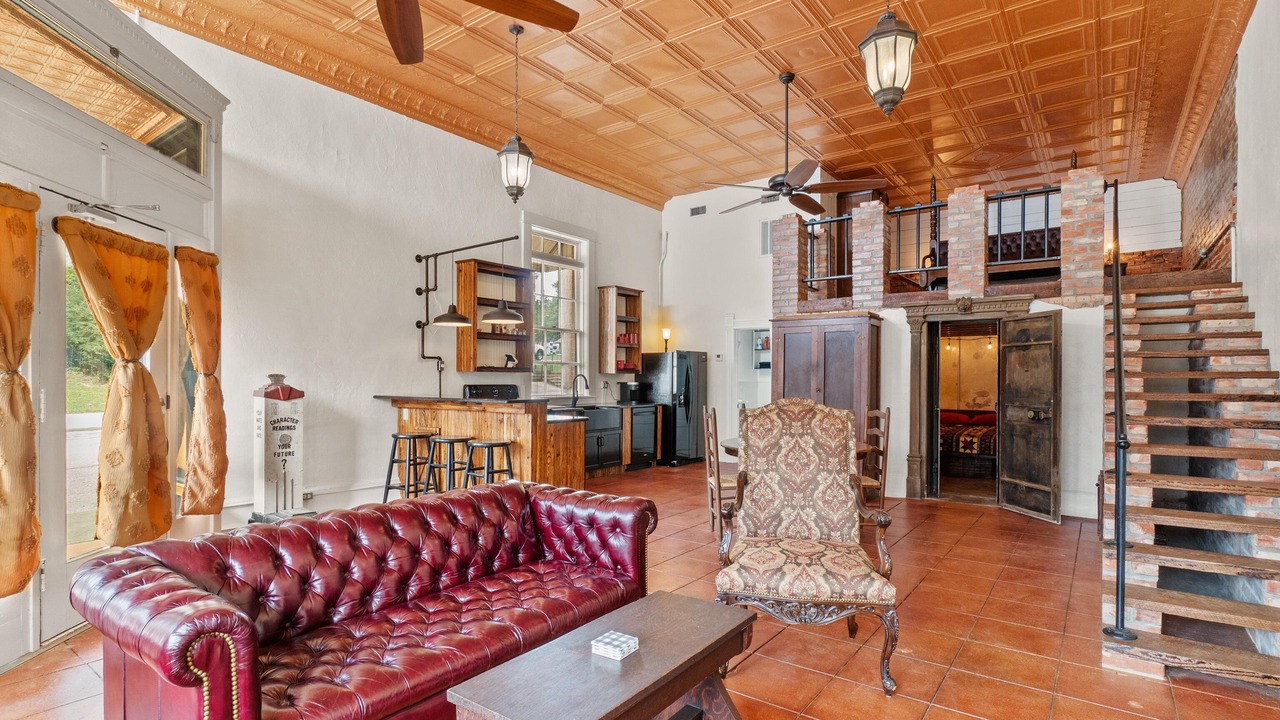Photo of Livingroom in Big Sandy