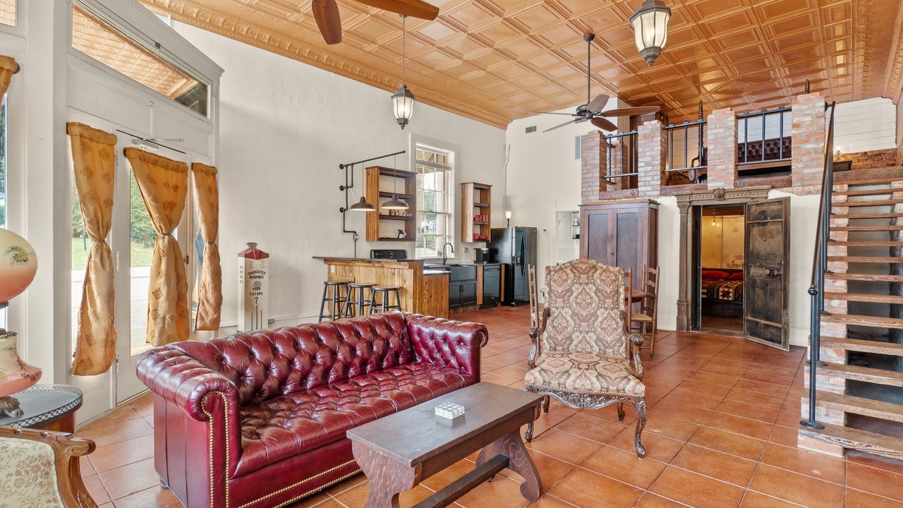 Photo of Livingroom in Big Sandy
