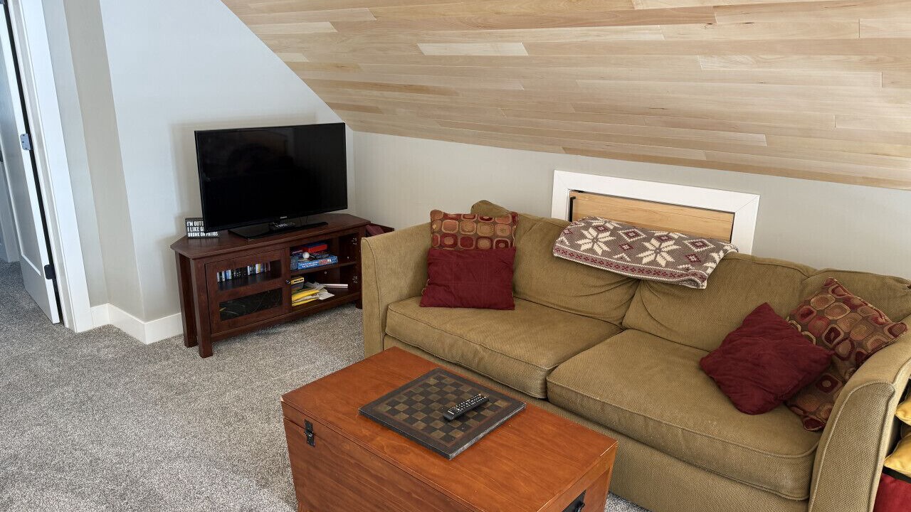 Photo of Livingroom in Three Lakes