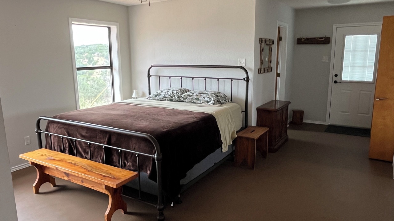 Photo of Bedroom in Mason
