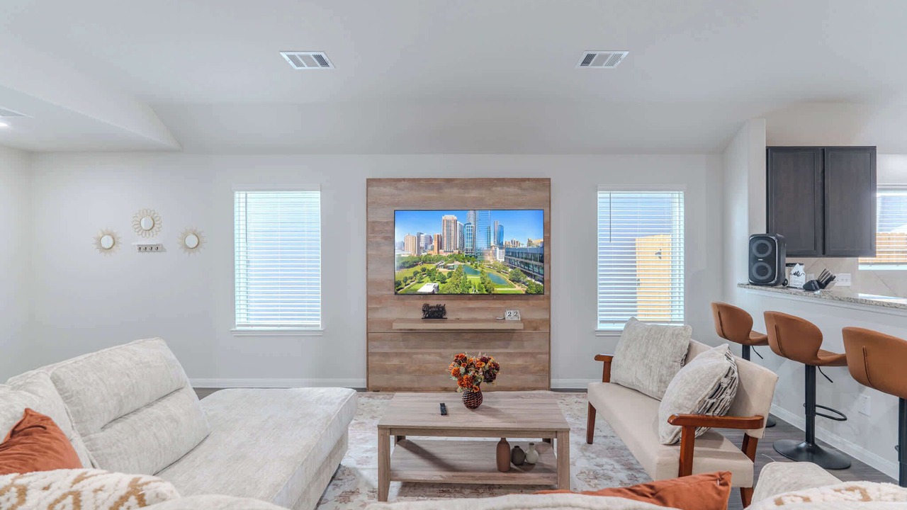 Photo of Livingroom in Northside