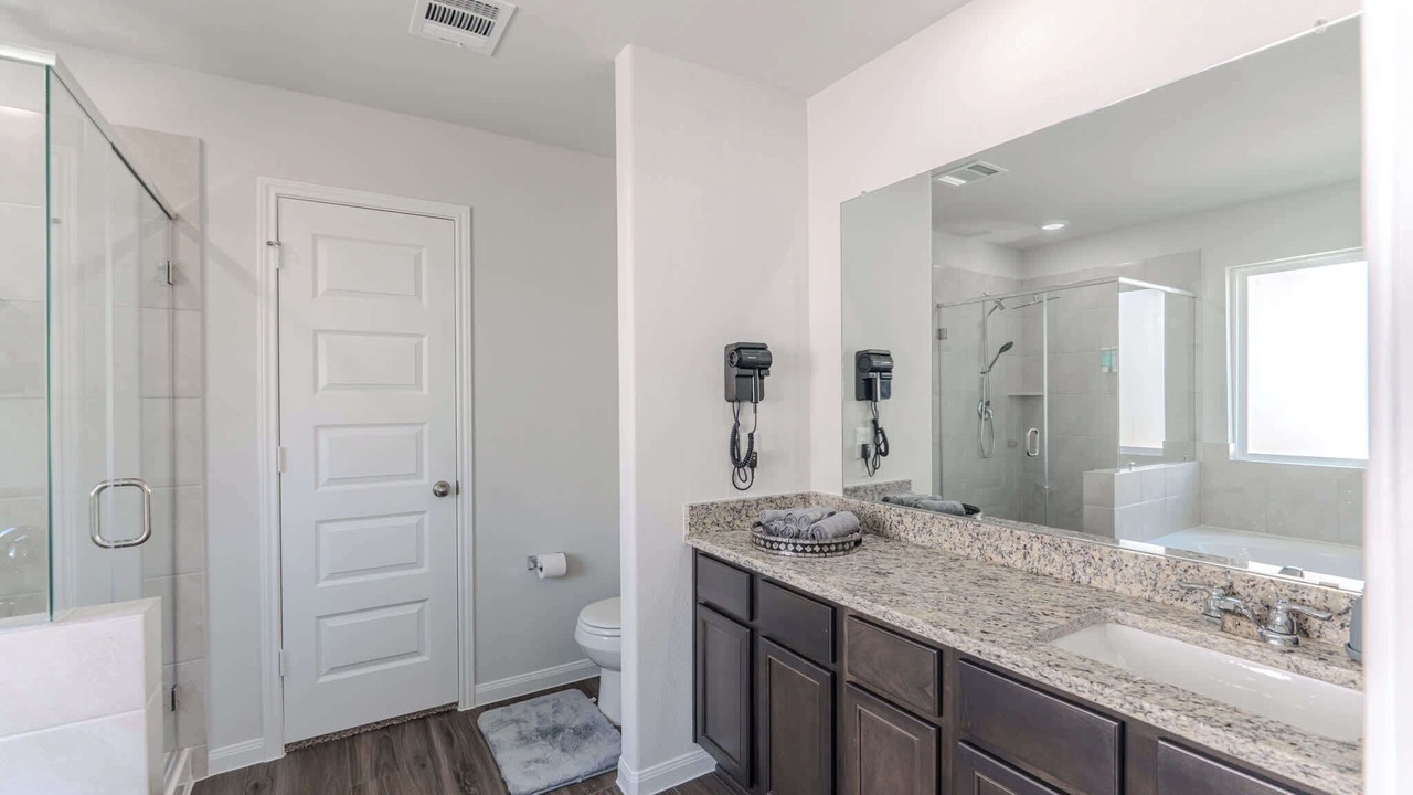 Photo of Bathroom in Northside