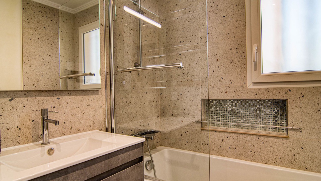 Photo of Bathroom in Gareoult