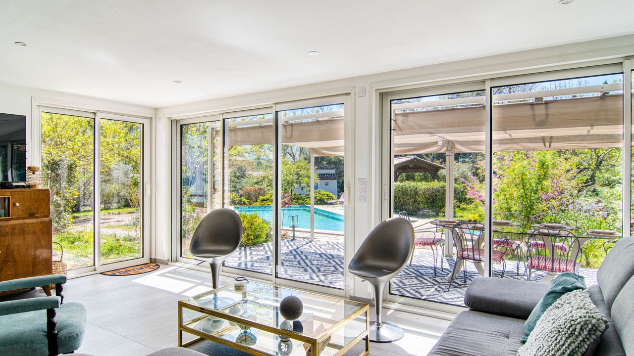 Photo of Livingroom in Gareoult
