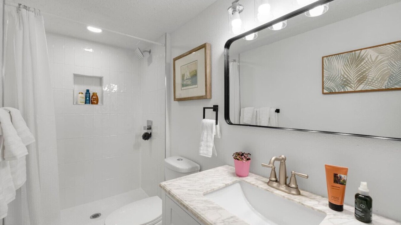 Photo of Bathroom in Clear Lake