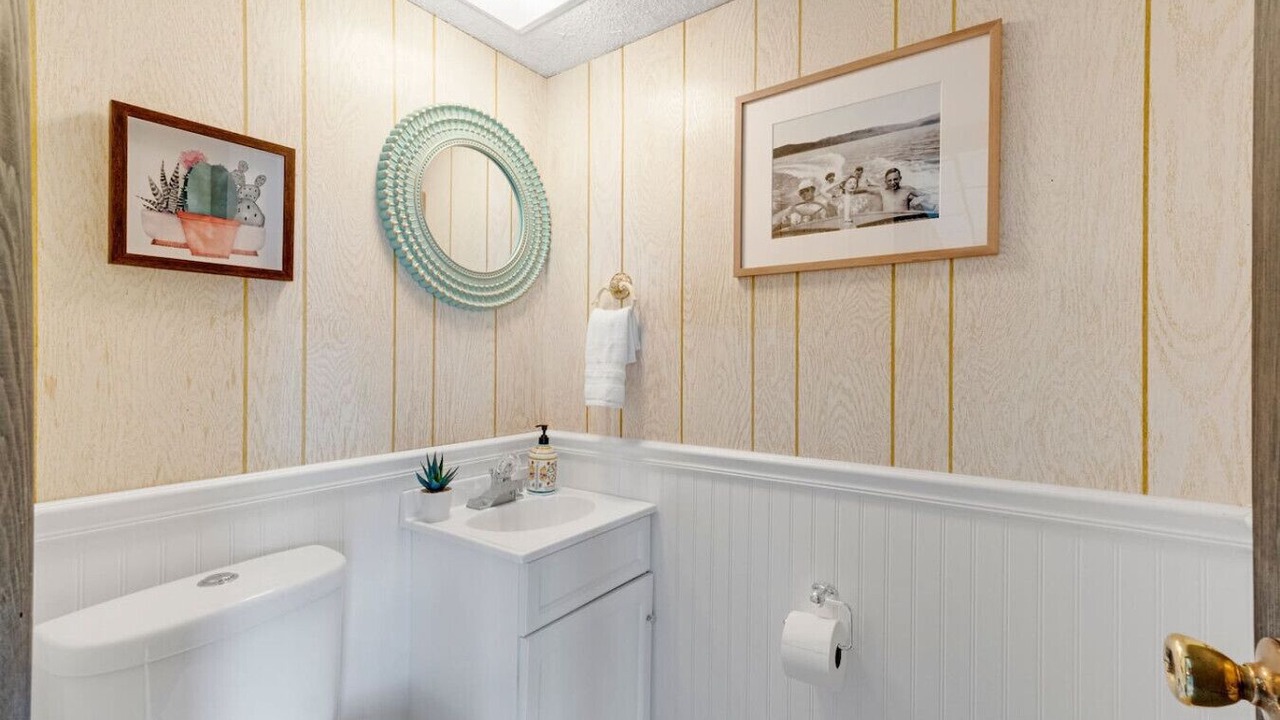 Photo of Bathroom in Clear Lake