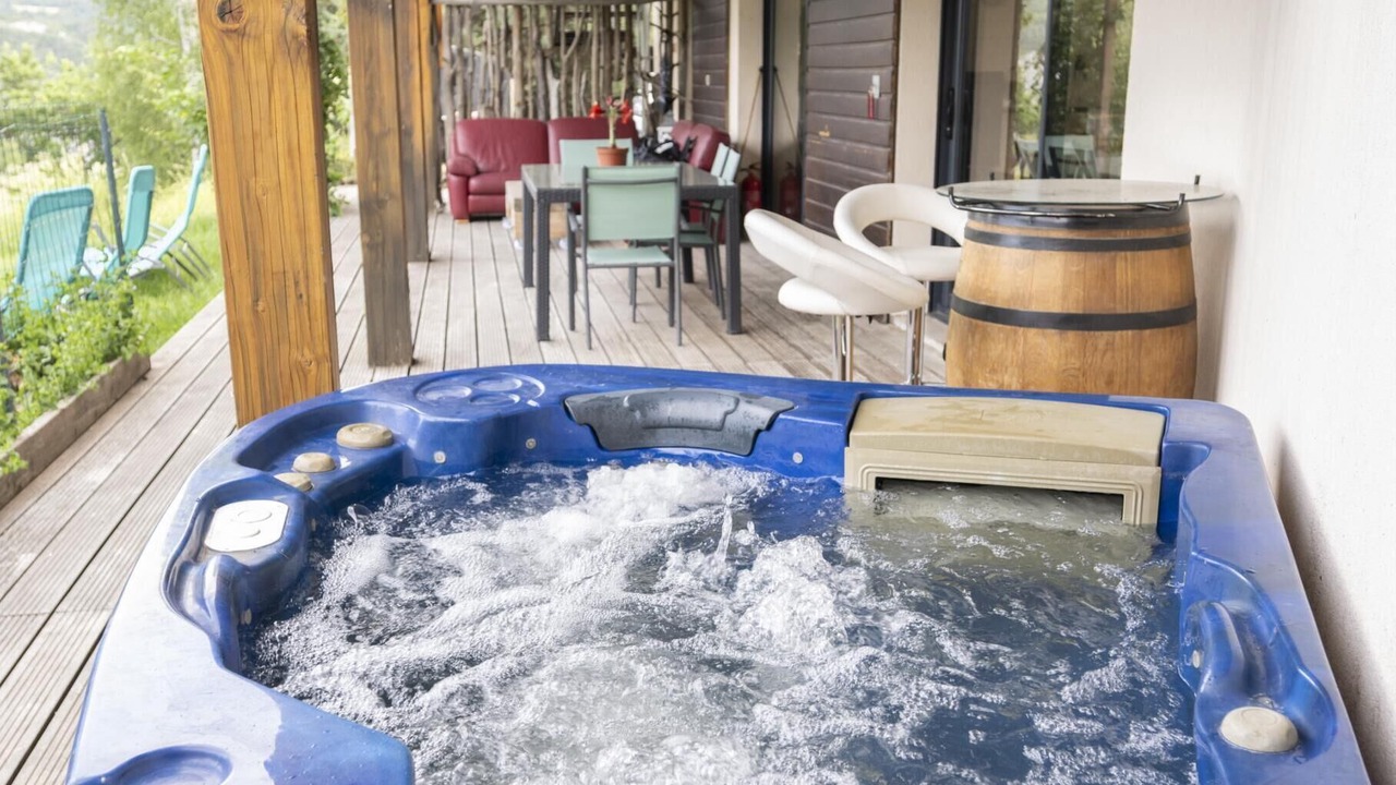 Photo of Patio Balcony in Le Sauze-du-Lac