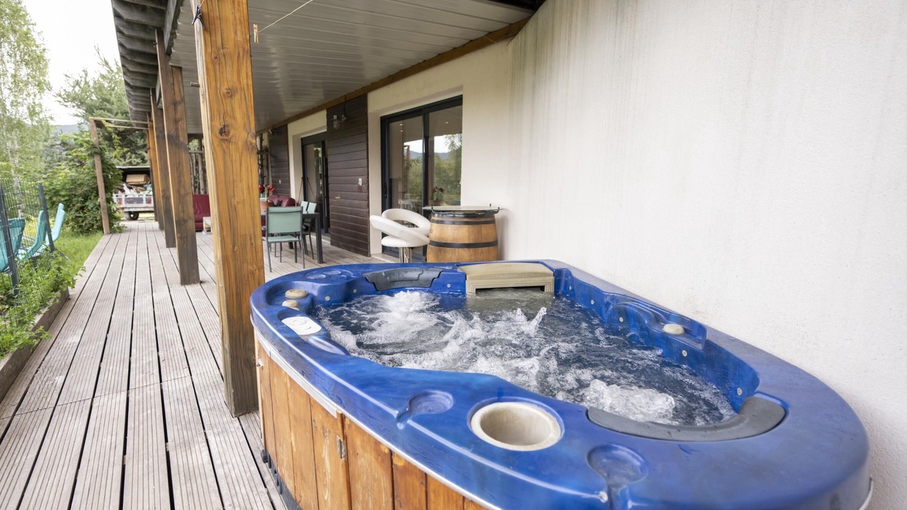 Photo of Patio Balcony in Le Sauze-du-Lac