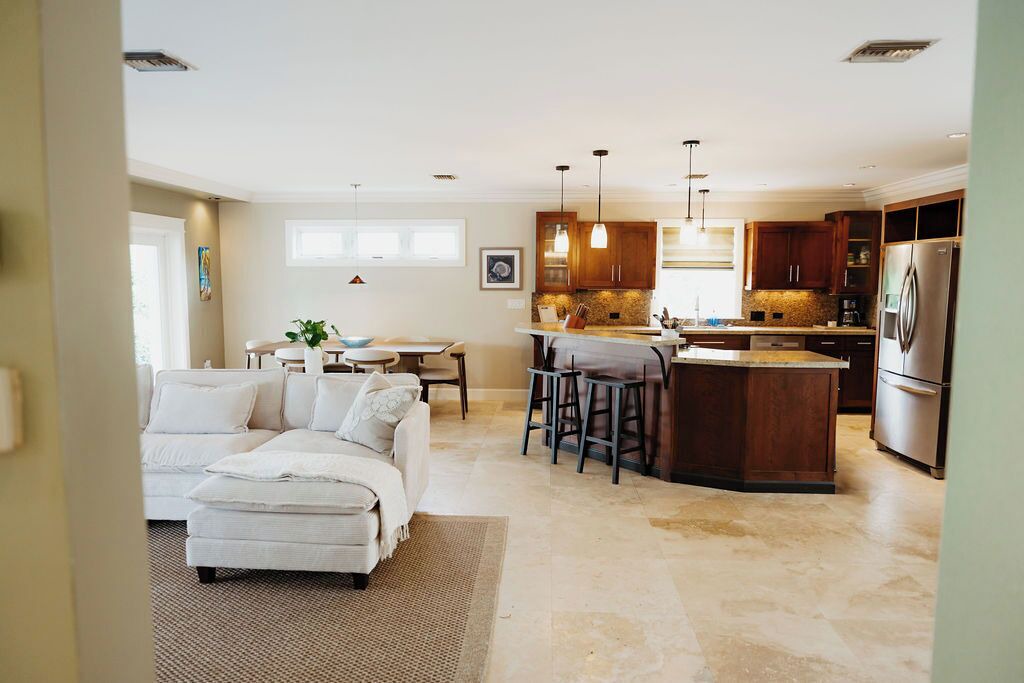 Photo of Livingroom in Cutler Bay