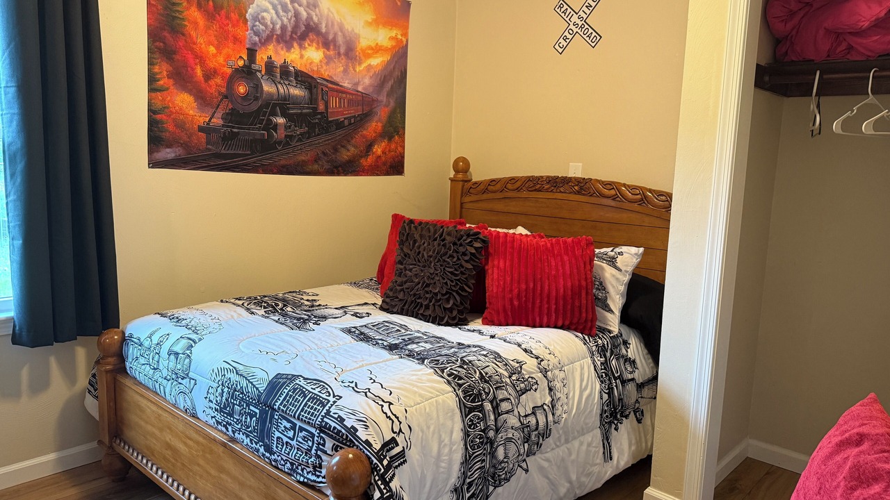 Photo of Bedroom in Chesapeake