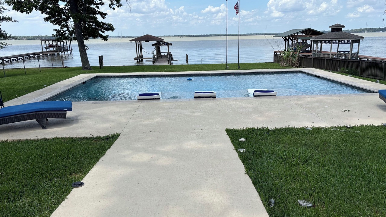 Photo of Outdoor in Lake Houston