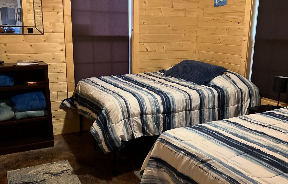 Photo of Bedroom in Higden