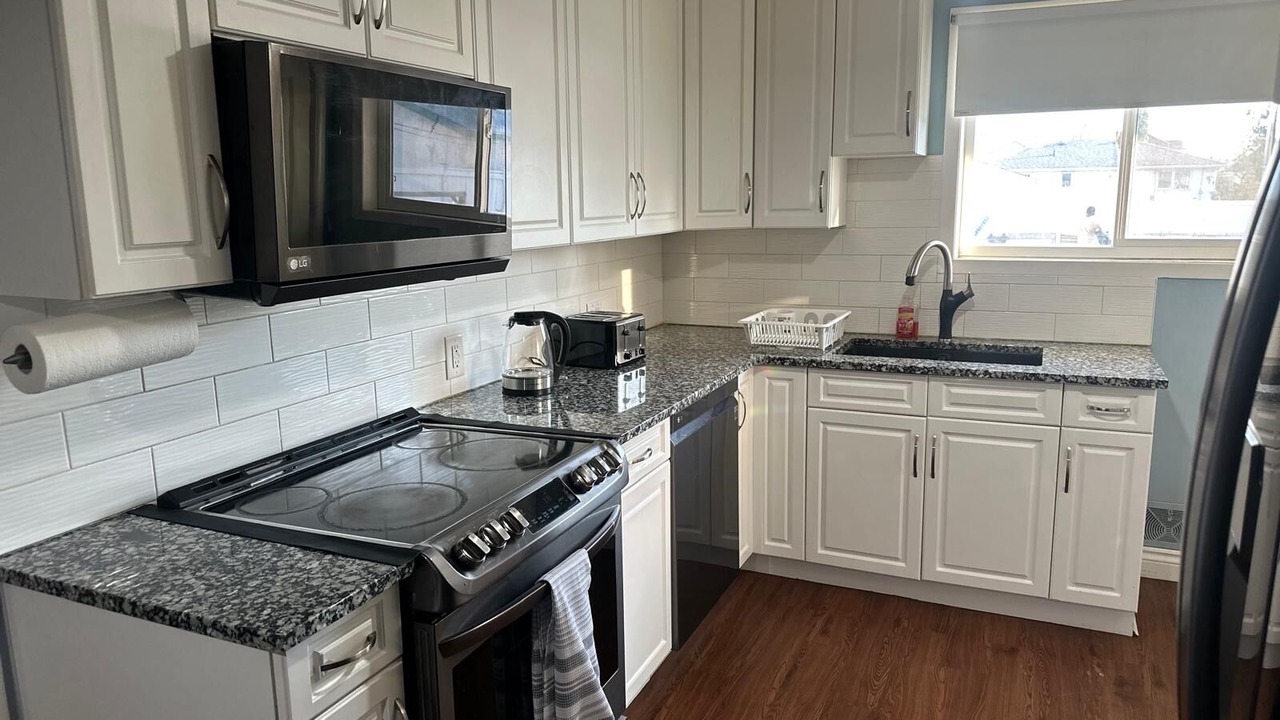 Photo of Kitchen in East Kildonan