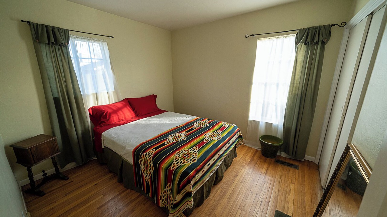 Photo of Bedroom in Northeast Heights