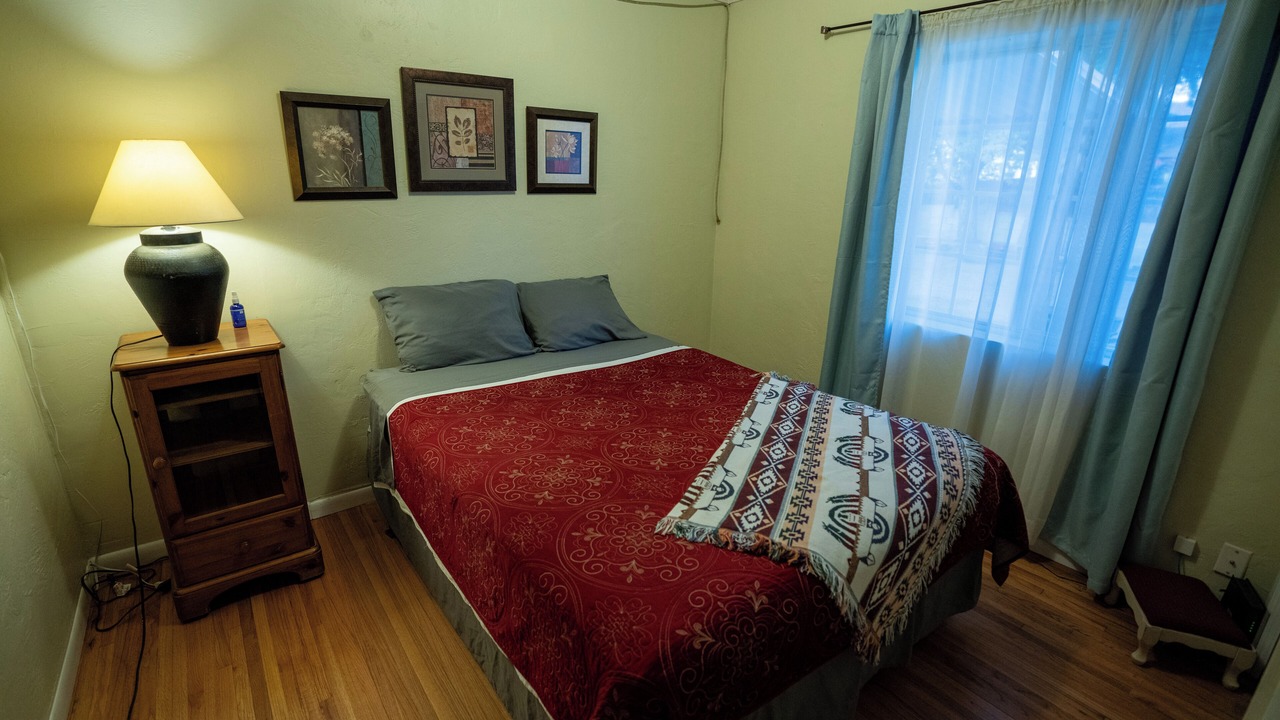 Photo of Bedroom in Northeast Heights