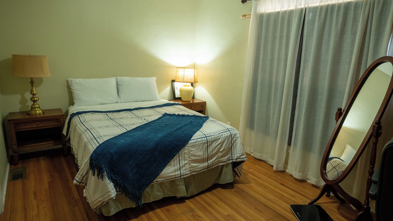 Photo of Bedroom in Northeast Heights