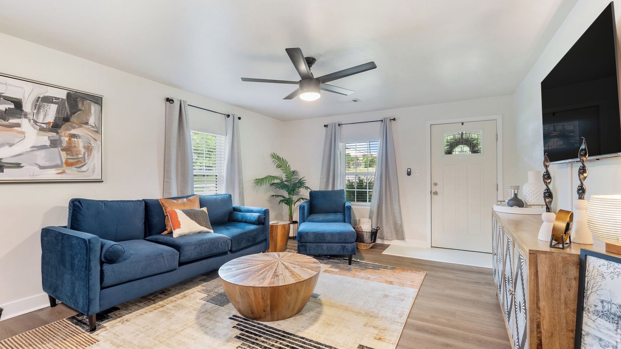 Photo of Livingroom in Benton