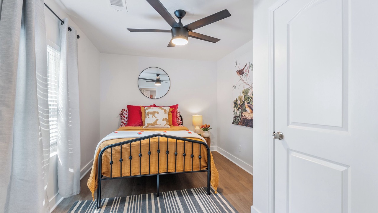 Photo of Bedroom in Benton