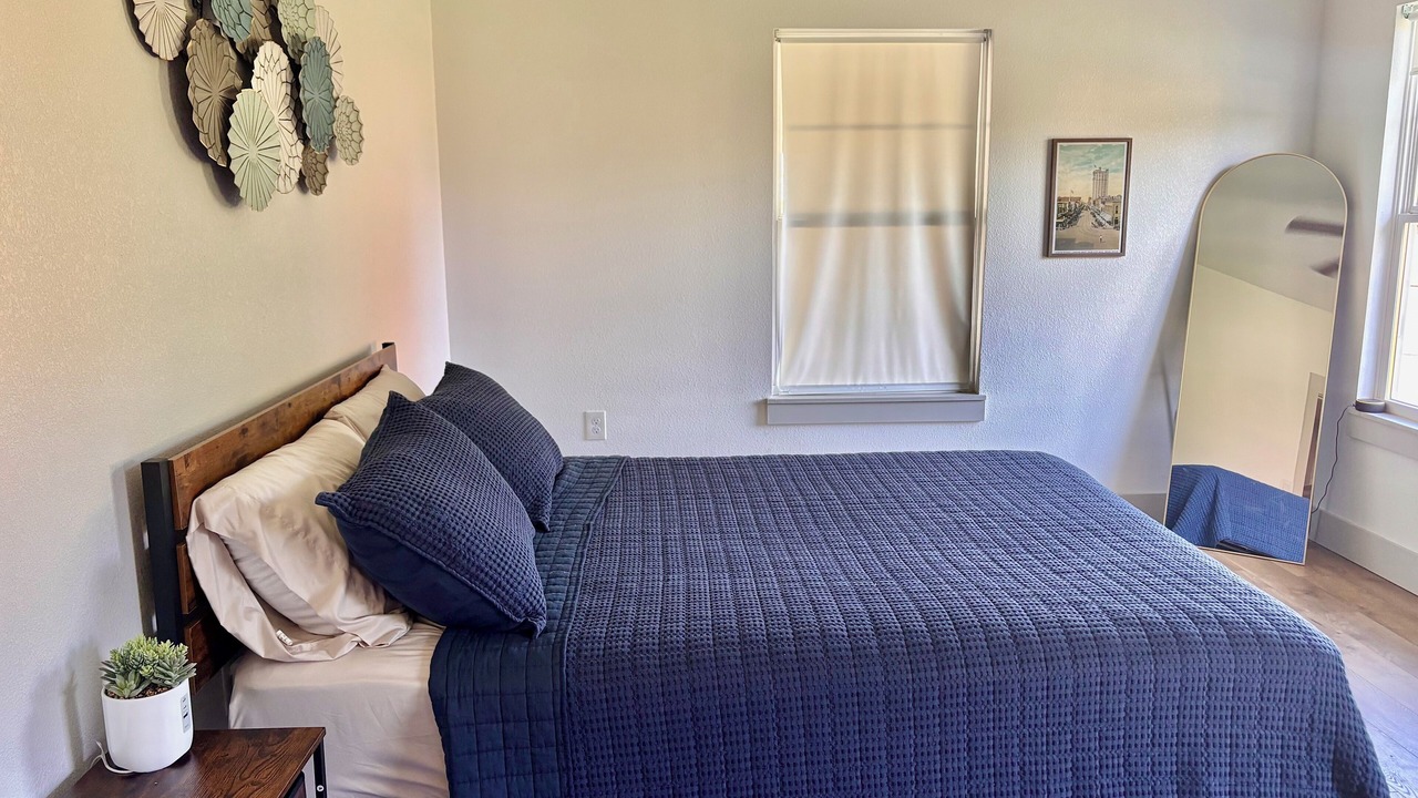 Photo of Bedroom in Woodway