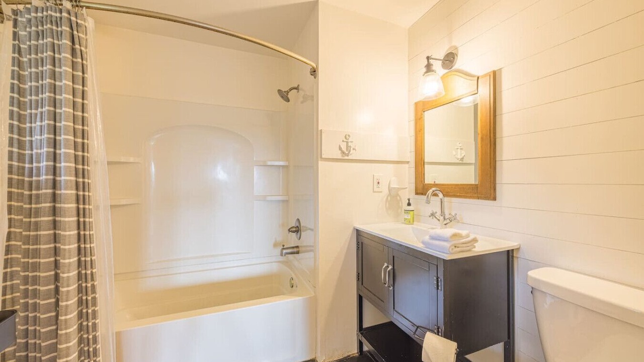 Photo of Bathroom in Port Ludlow