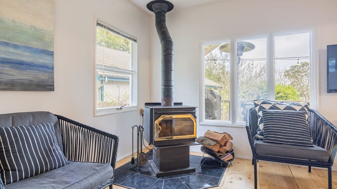 Photo of Livingroom in Port Ludlow