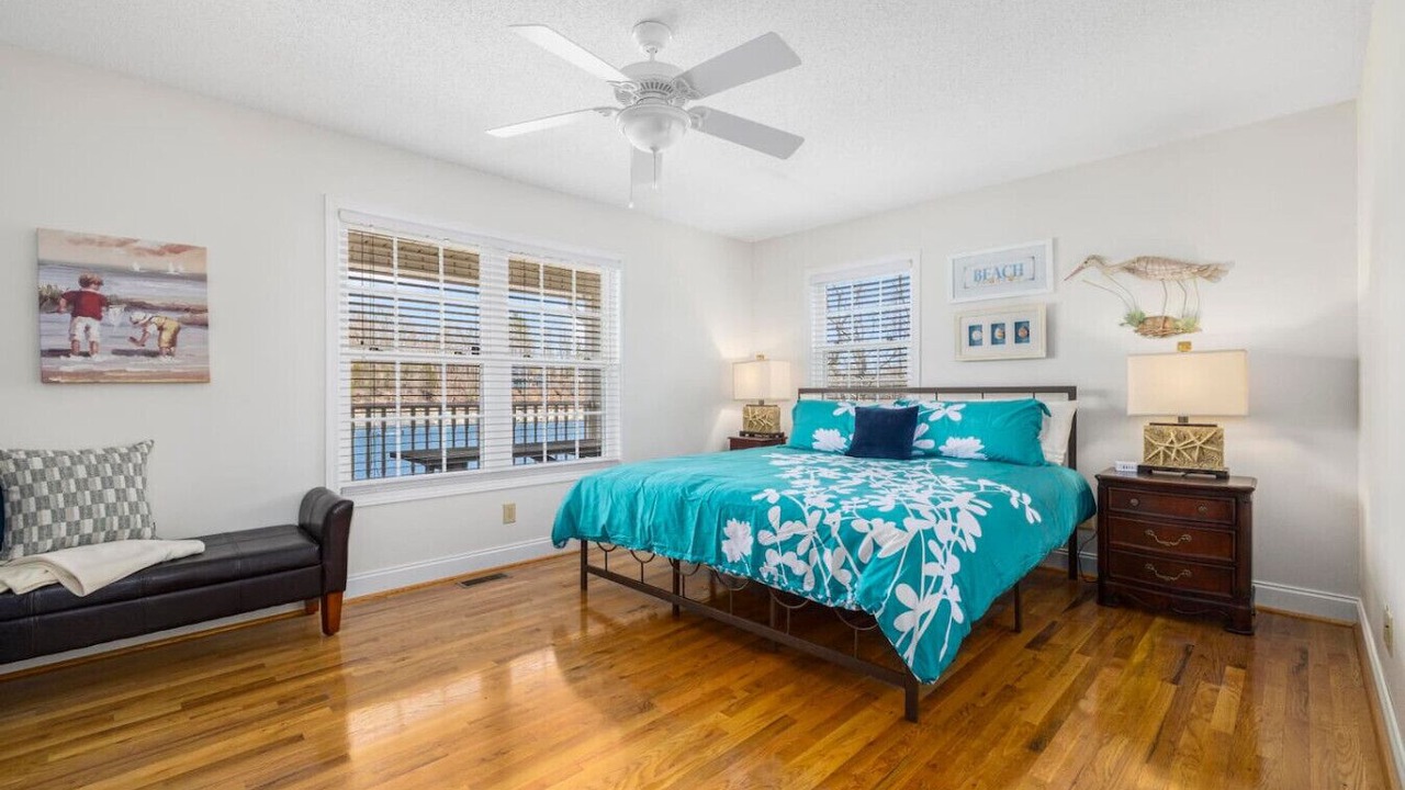 Photo of Bedroom in Piney Flats