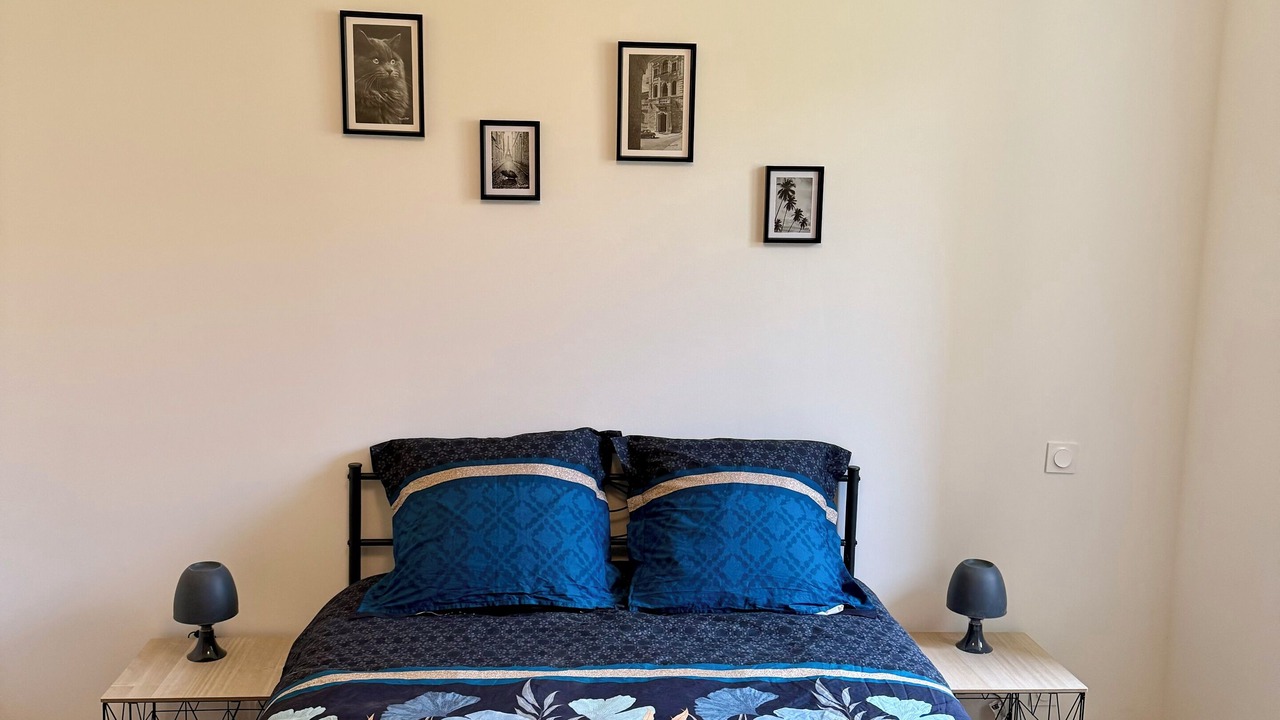 Photo of Bedroom in Rouffignac-Saint-Cernin-de-Reilhac