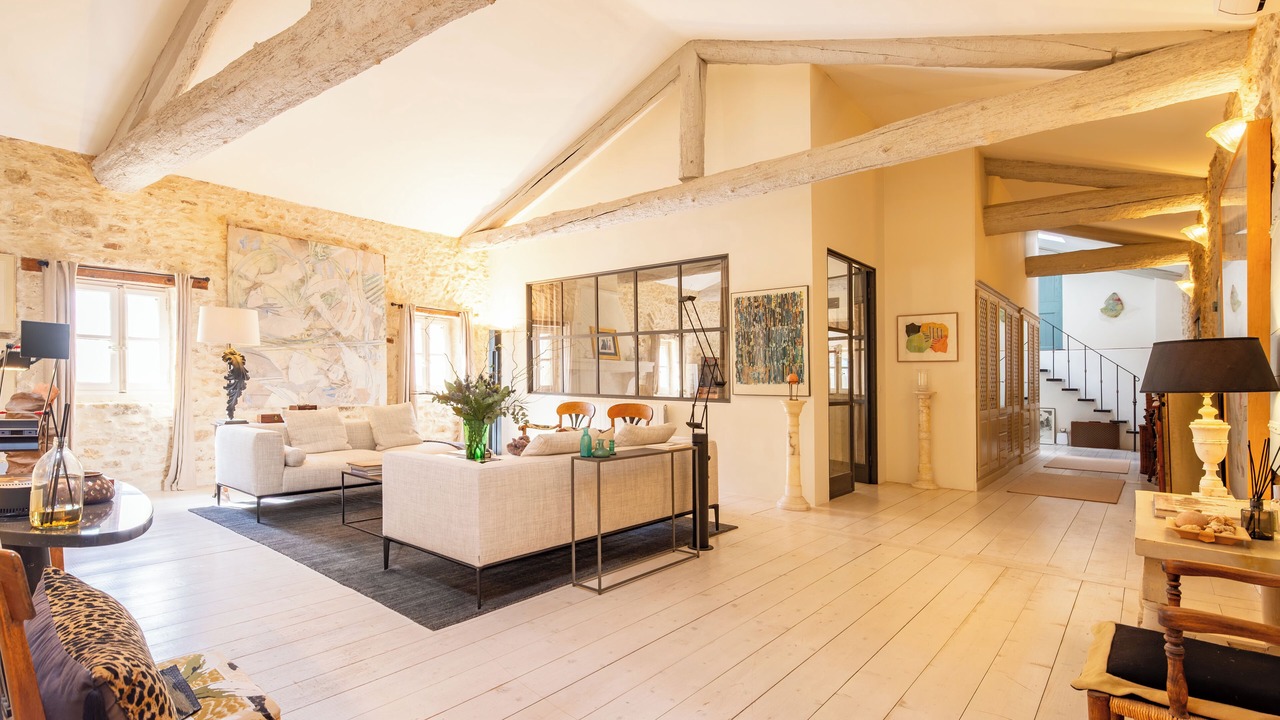 Photo of Livingroom in Lagnes